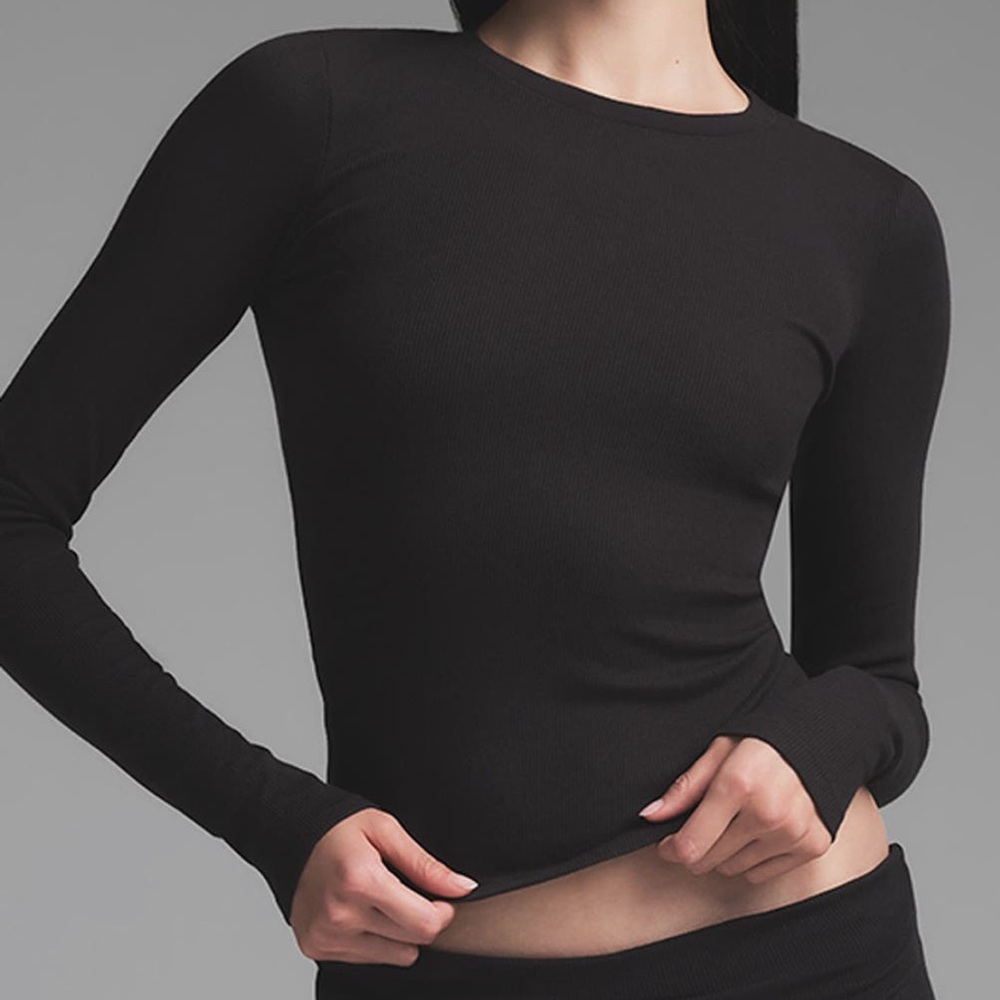 NEW SKIMS Stretch Cotton Rib Long Sleeve T-Shirt in Soot